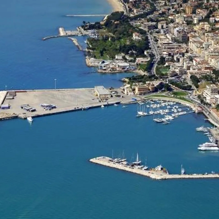 Porto di Formia (LT), molo Vespucci